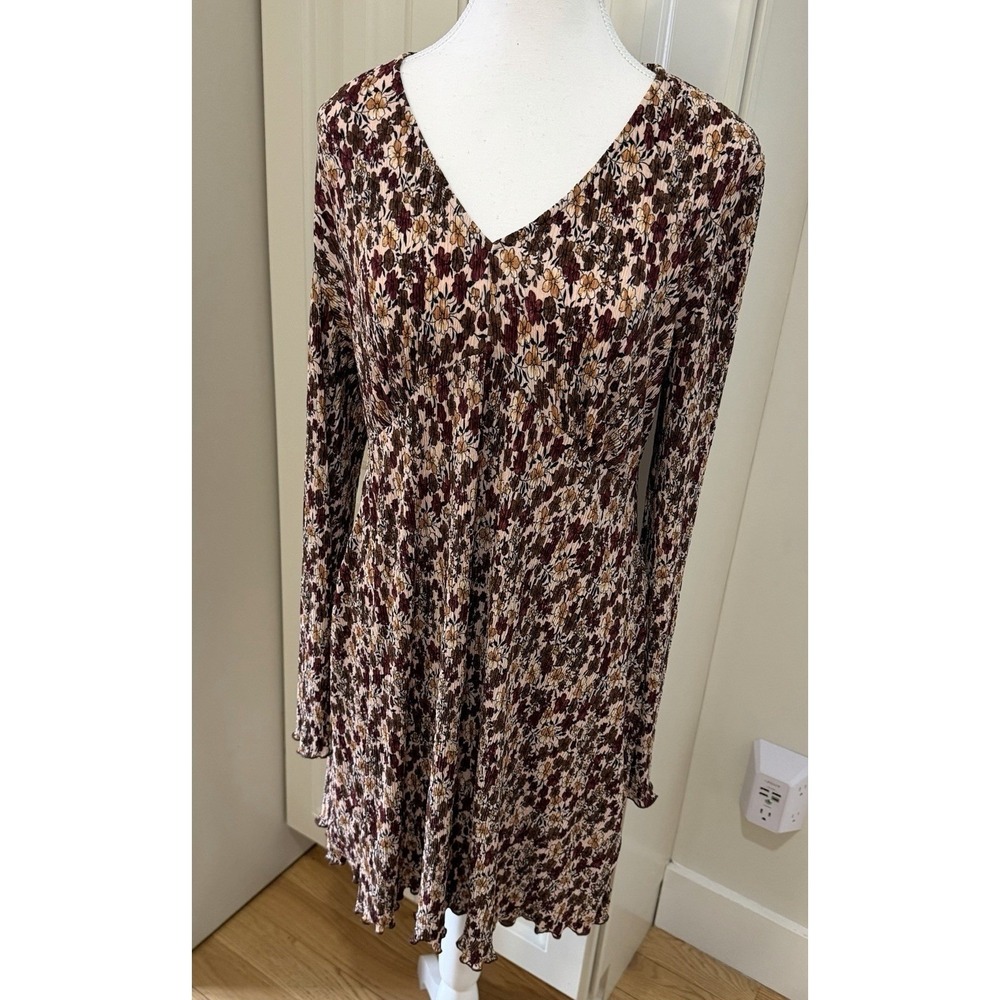 Primark Floral Pleated Midi Dress L Boho Long‎ Sleeve V Neck Cottagecore A-Line